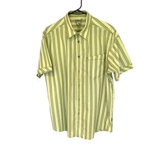 Kuhl Men's Short Sleeve Button Front Collared Striped Shirt Size Large Outdoors